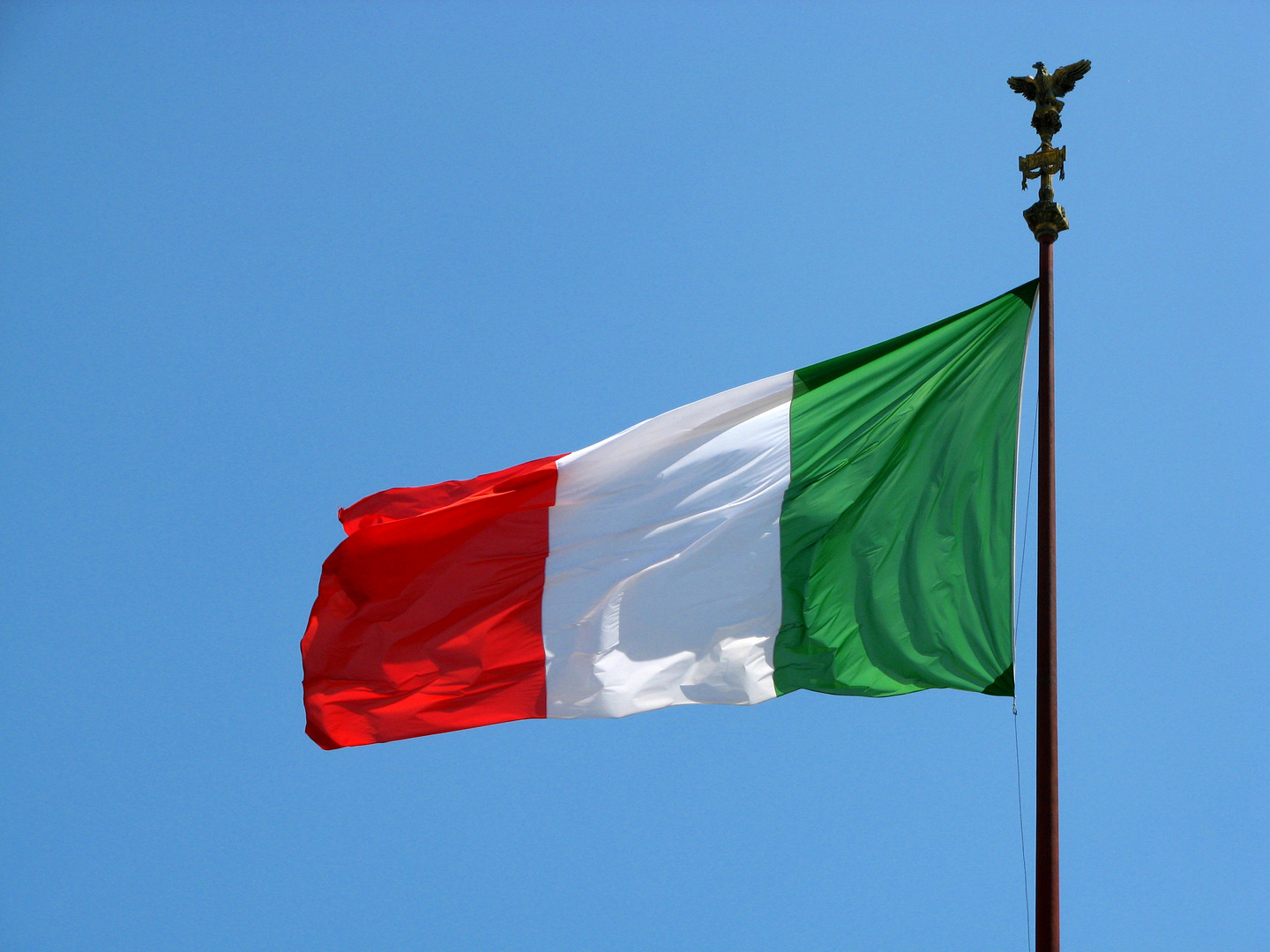 italian flag photo